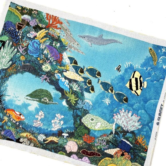 Vintage Sunset Crewel Embroidery Completed Beauty And The Reef #11074 - Picture 2 of 13